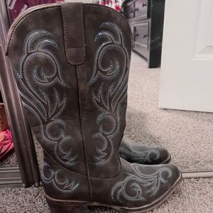 Roper cowboy boots